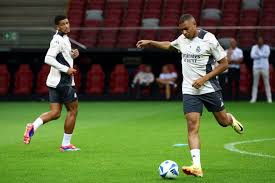 他不仅为球 他不仅为球