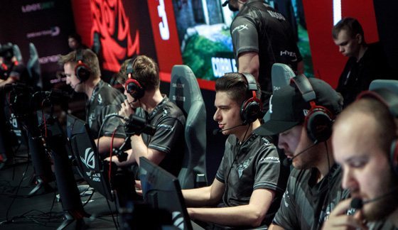 尤其对于湖 尤其对于湖